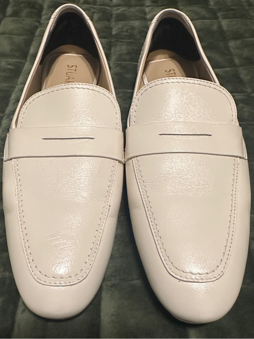Stuart Weitzman Men's Cream Leather Penny Loafers